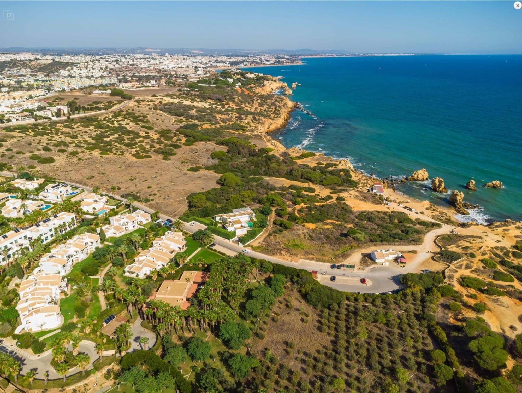 Coastal Retreat With Pool And Beach Access By Drago Rentals Albufeira Exterior photo